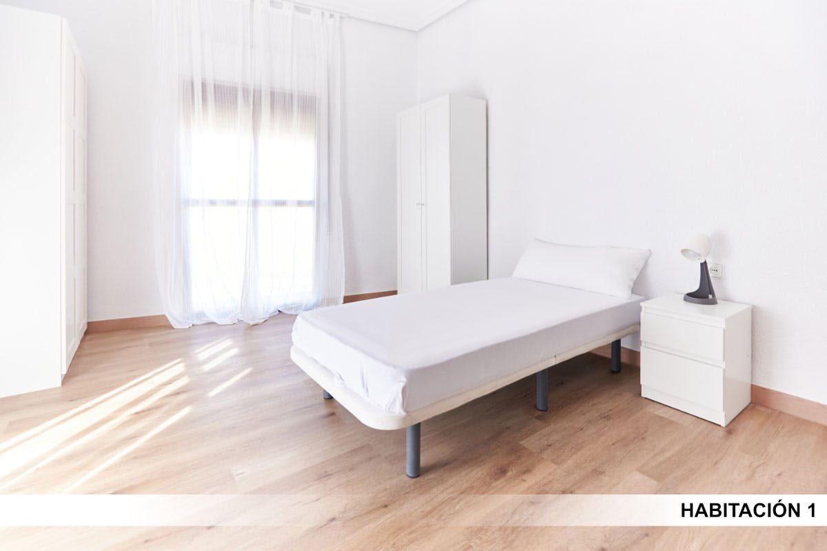 Calle Juan de Ledesma, Sevilla preview