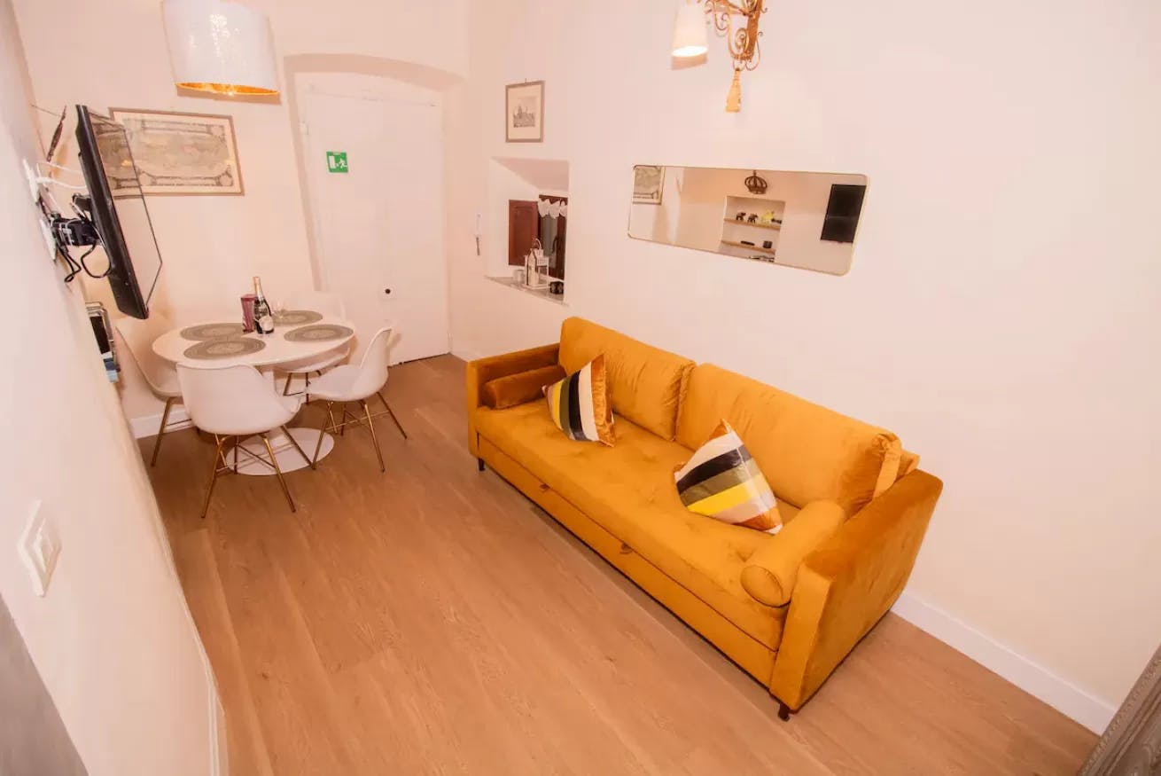 Apartment for rent for €1,000 per month in Florence, Via di San Niccolò