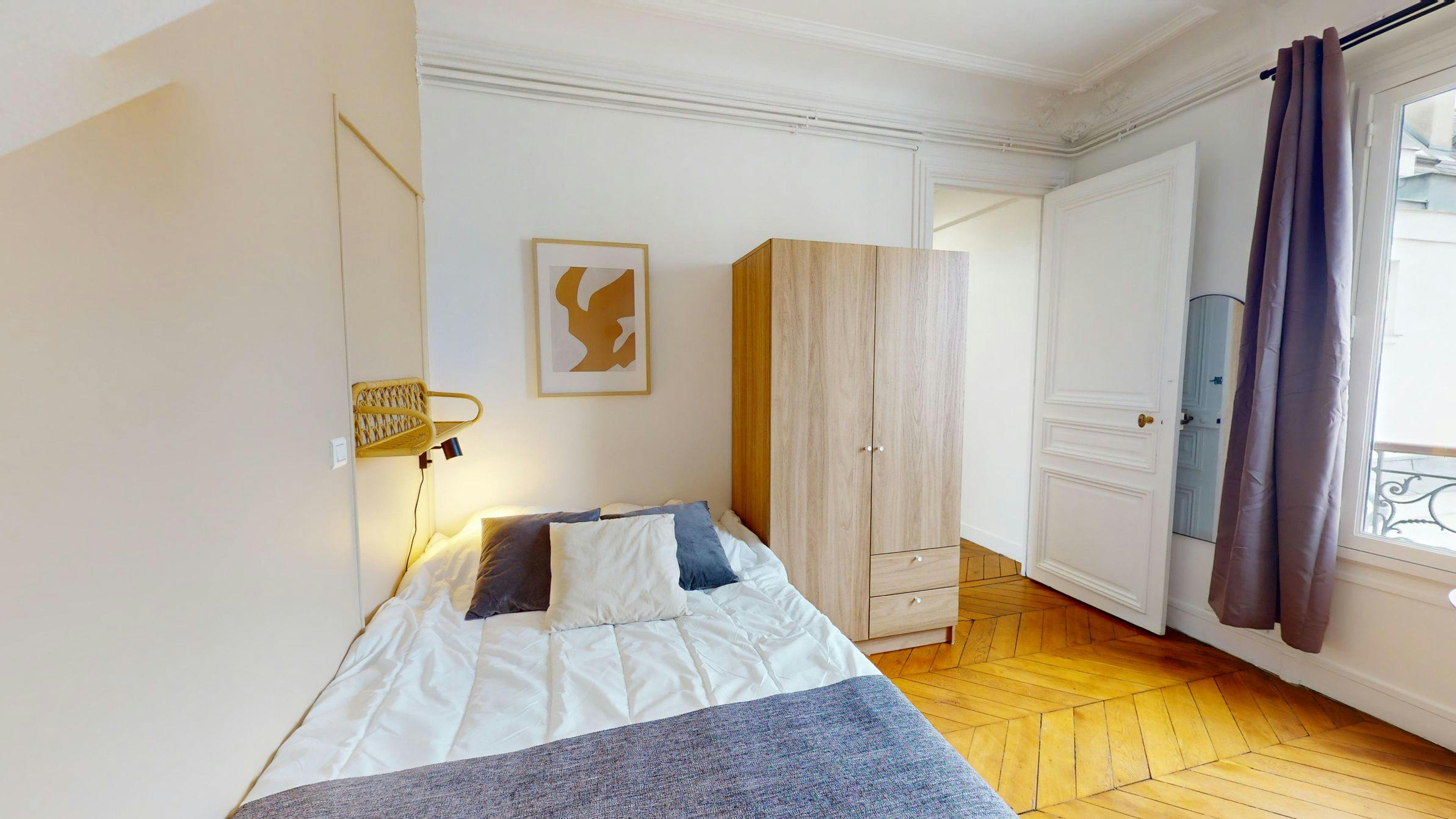 Private room for rent on Rue Taitbout, Paris - Vue 5