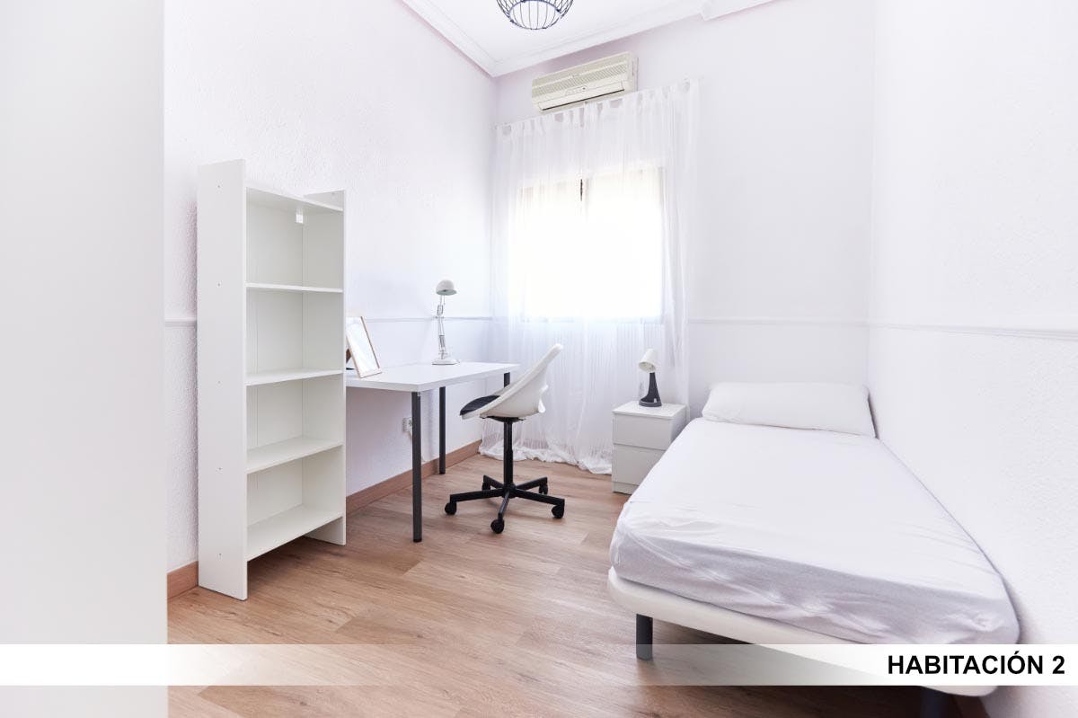 Calle Juan de Ledesma, Sevilla preview