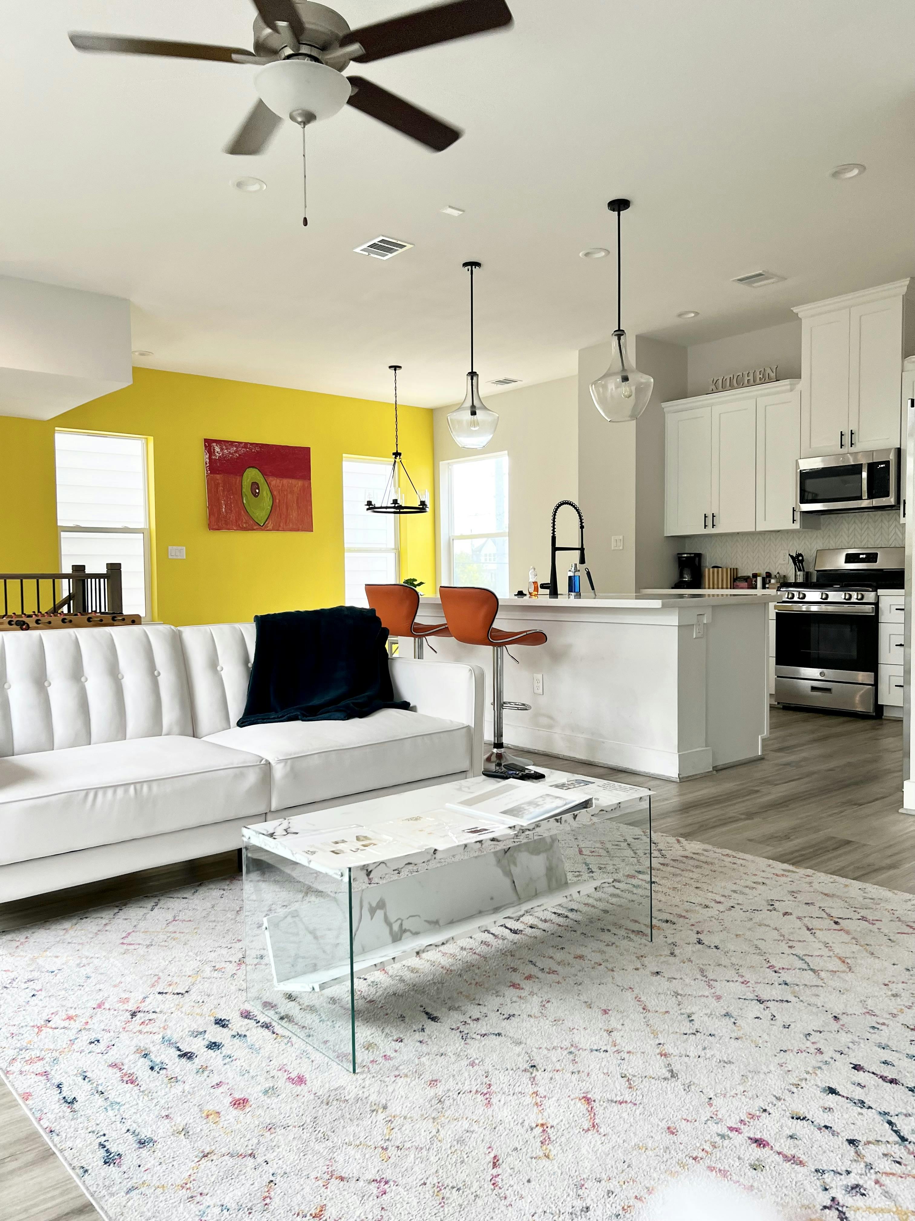 Дом сдается в аренду за $4,950 в месяц в Houston, Live Oak St