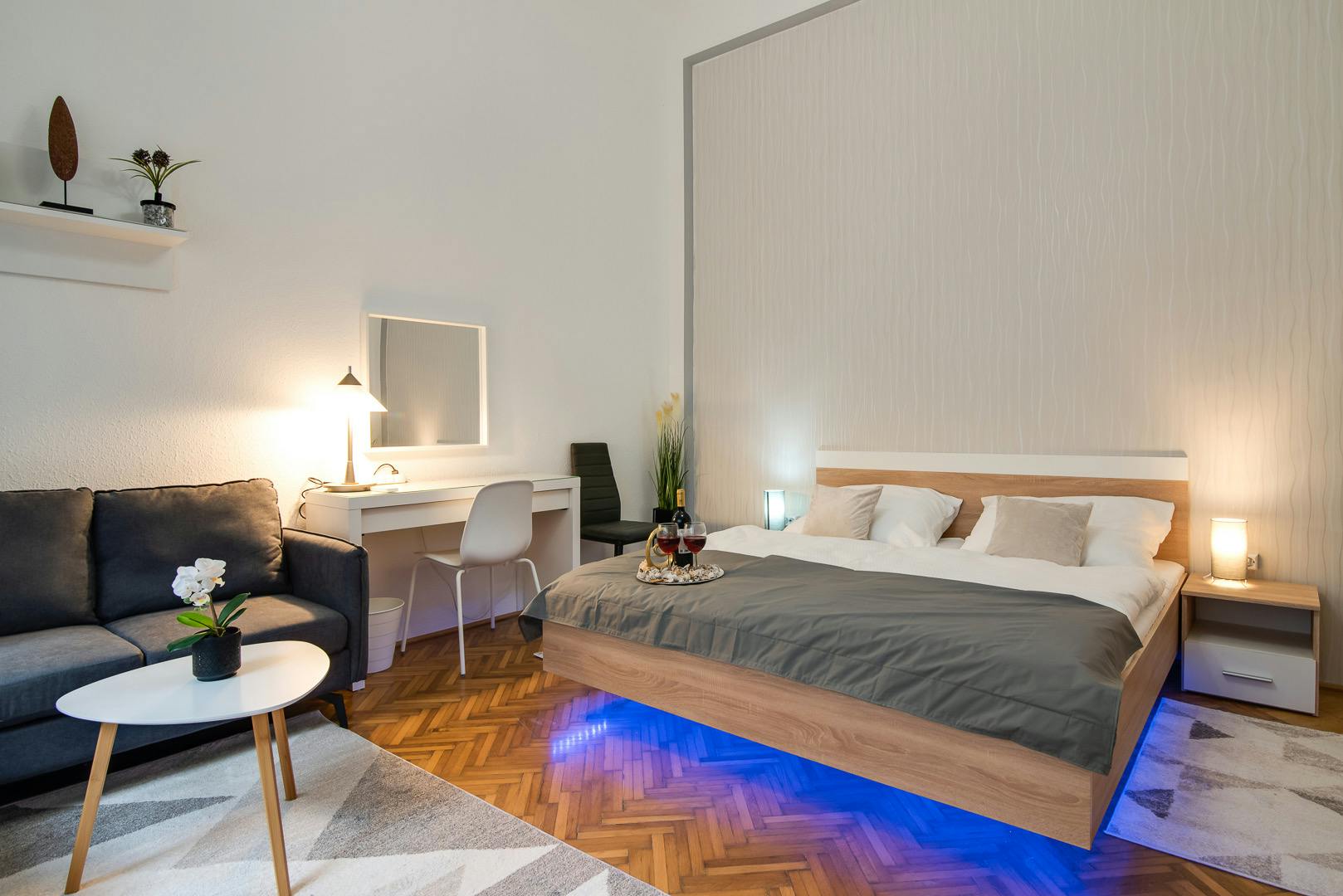 Private room for rent for HUF 180,009 per month in Budapest, Kmety György utca