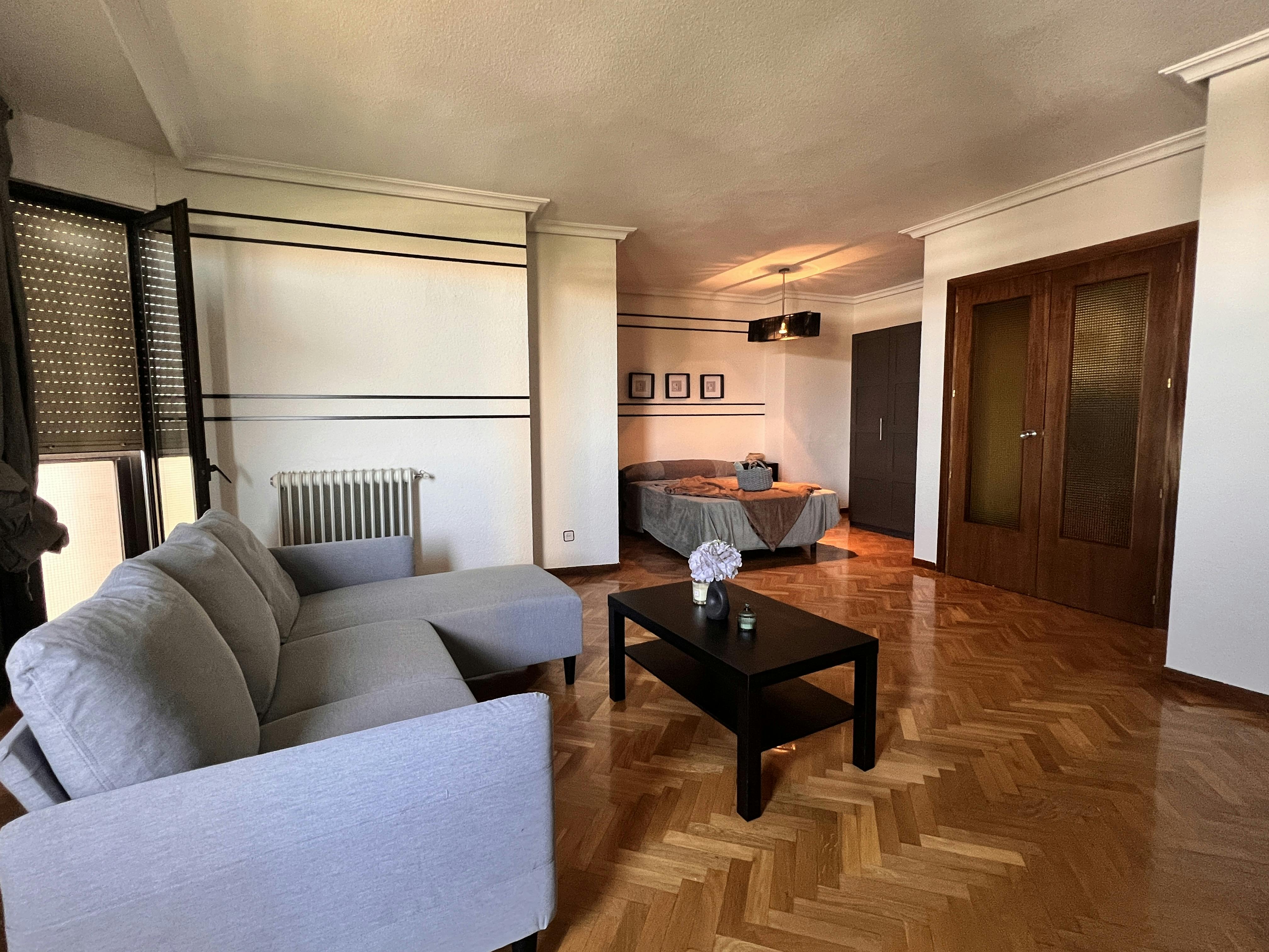 Calle Marqués de Lozoya, Madrid preview