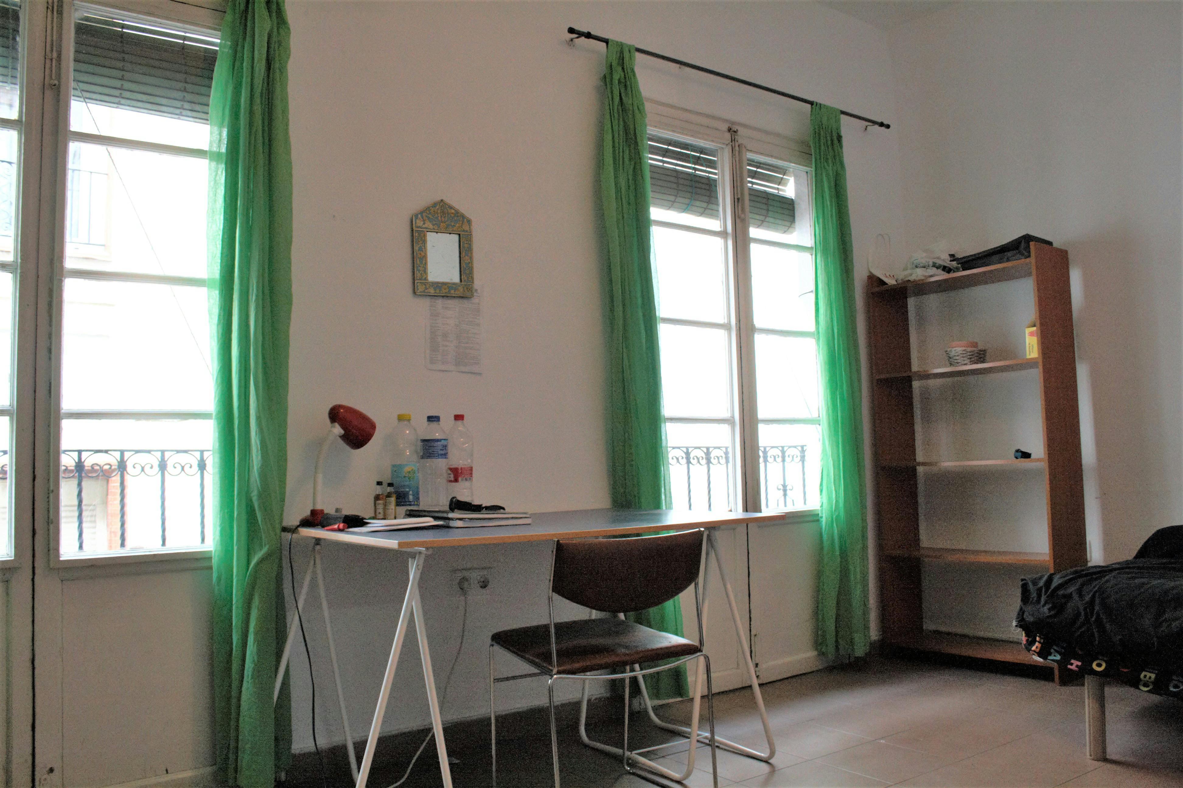 Calle Juan del Castillo, Sevilla preview