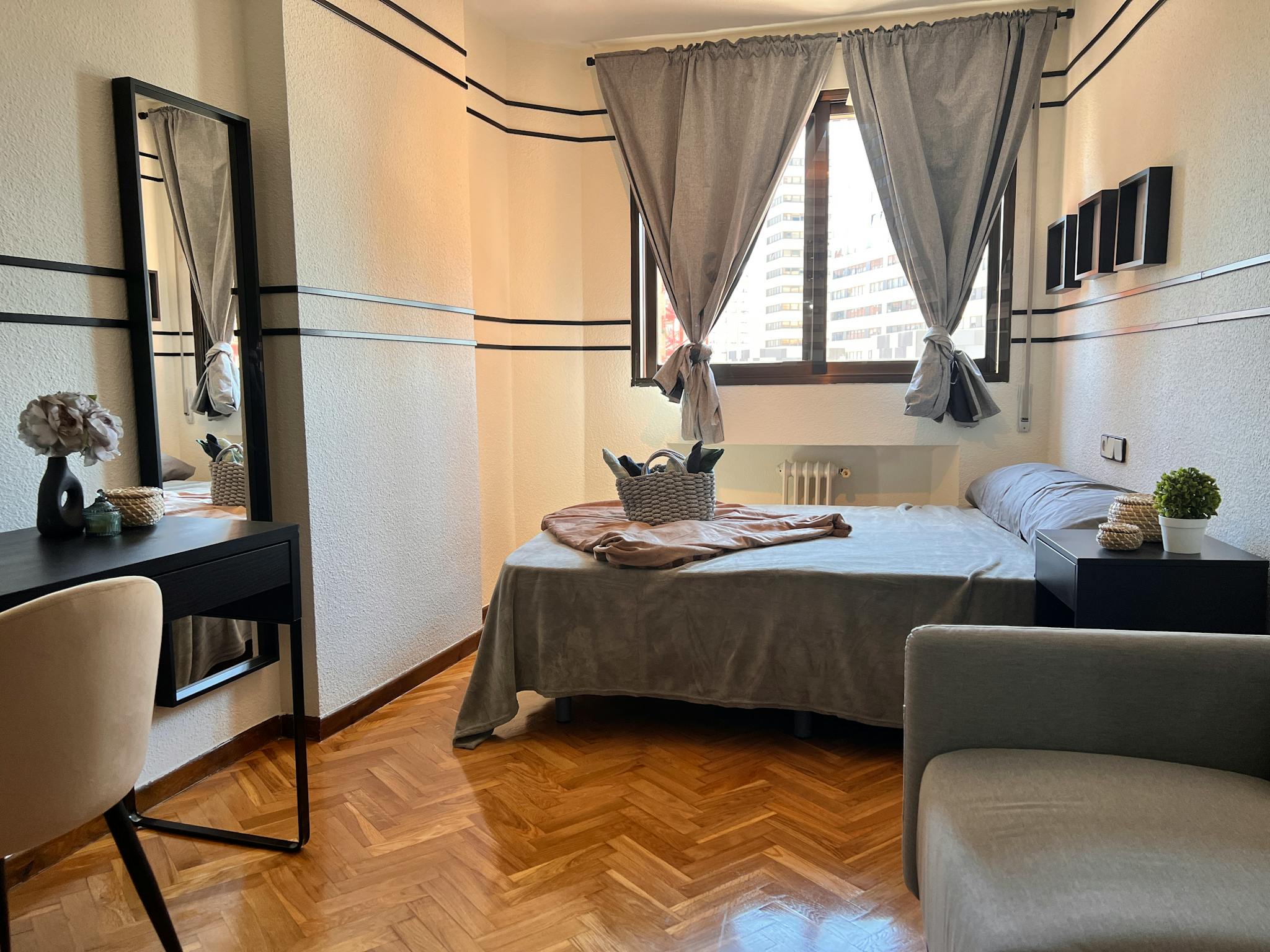 Calle Marqués de Lozoya, Madrid preview