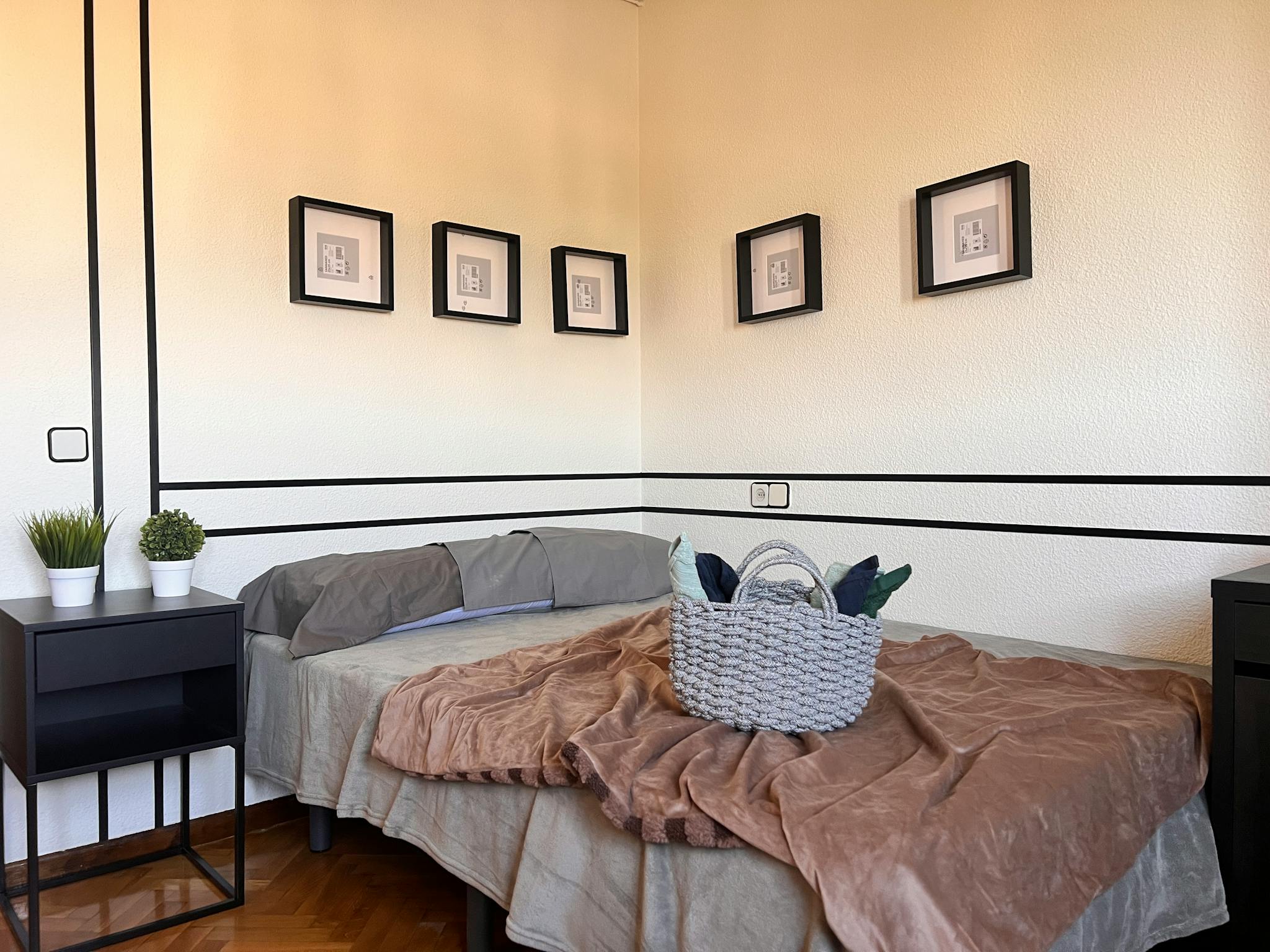 Calle Marqués de Lozoya, Madrid preview