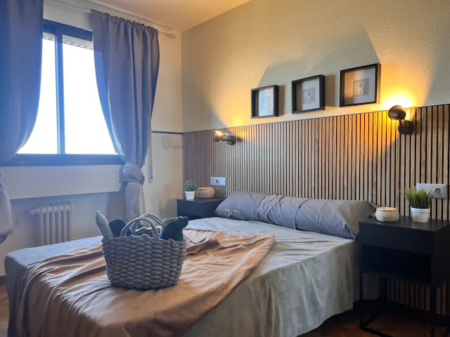 Private room in Calle Marqués de Lozoya, Madrid (1541237) room image 1