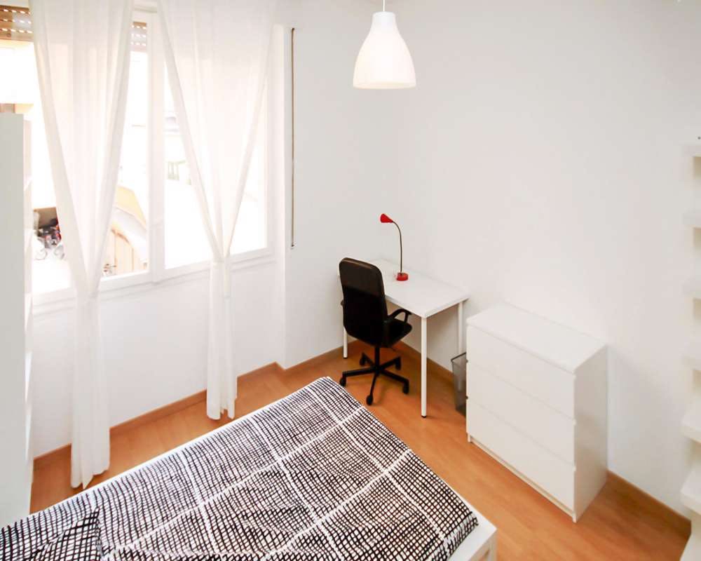 Via Giuseppe Bruschetti, Milan