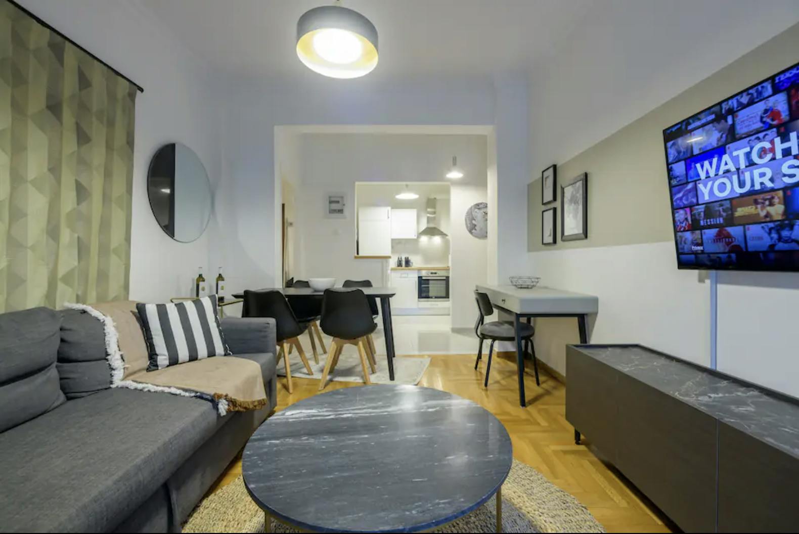 Квартира за оренду для 1 200 EUR на місяць у Athens, Leoforos Vouliagmenis