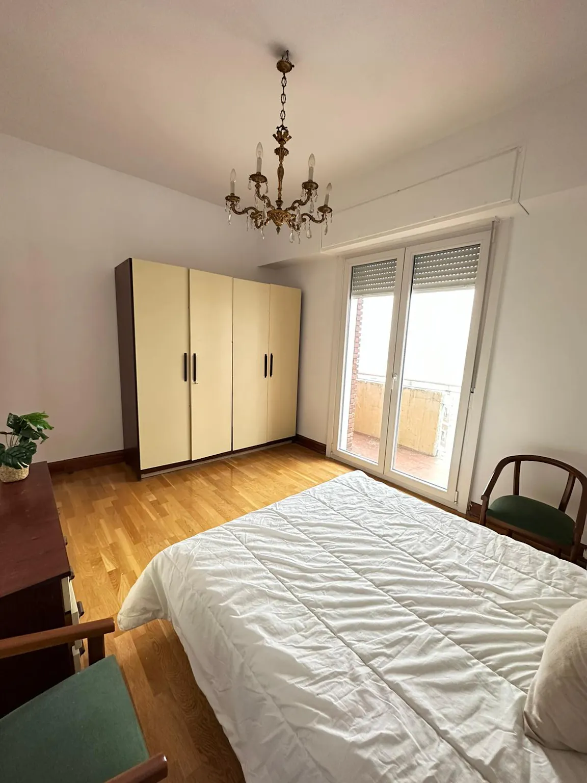 Private room in Paseo de Zorrilla, Valladolid (1541372) ROOM 1
