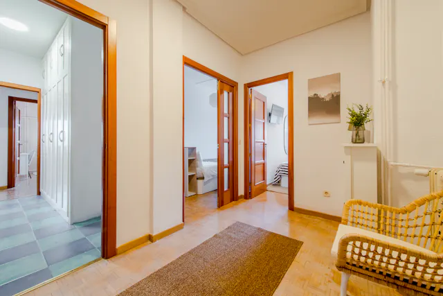 Private room in Avenida del Llano Castellano, Madrid (1541376) room image 30