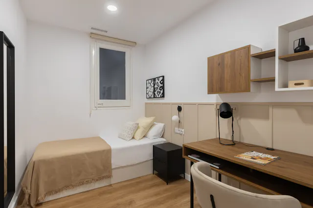 Private room in Carrer de Muntaner, Barcelona (1541655) room image 1