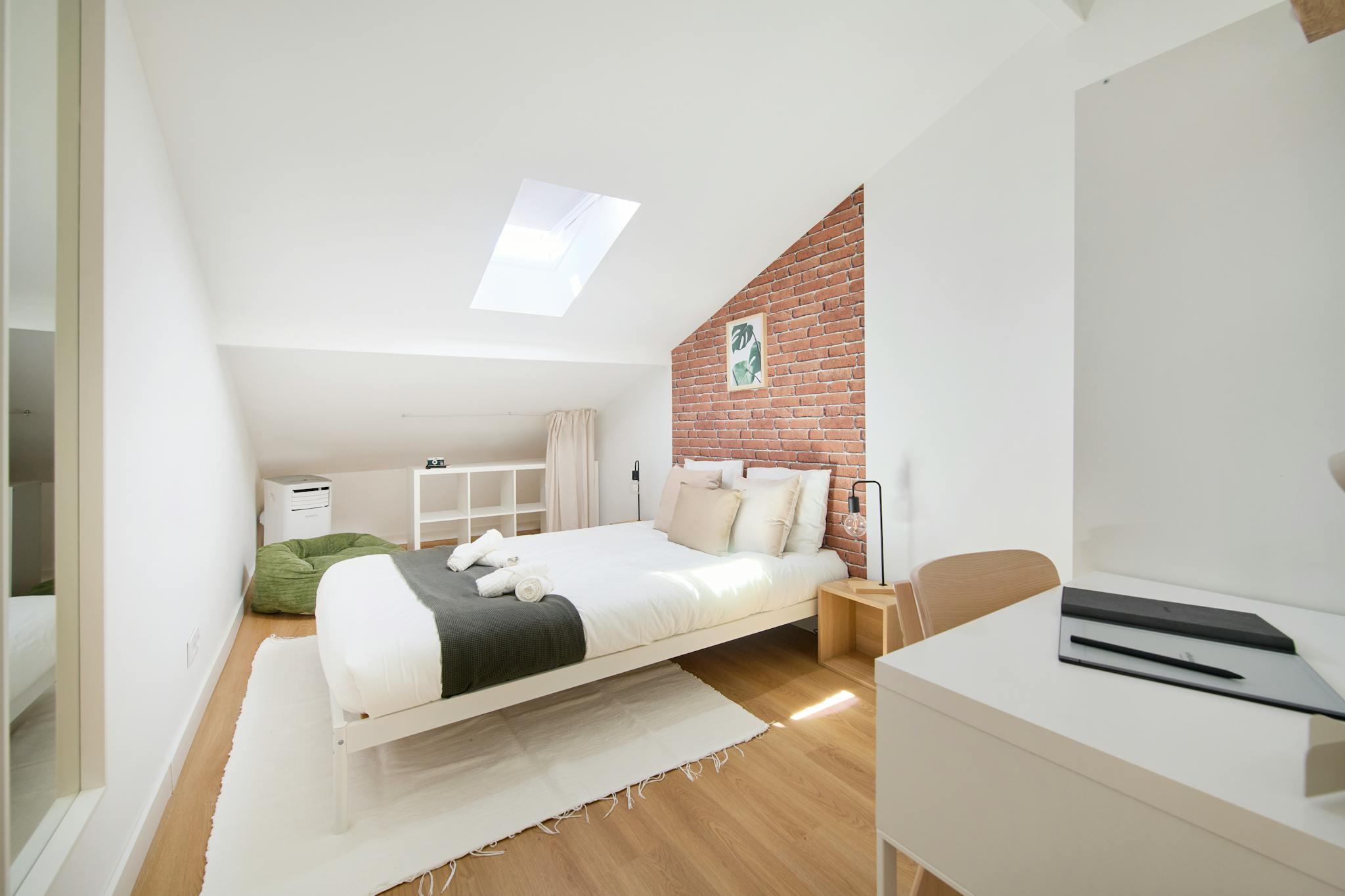 Rua Francisco Sanches, Lisbon preview