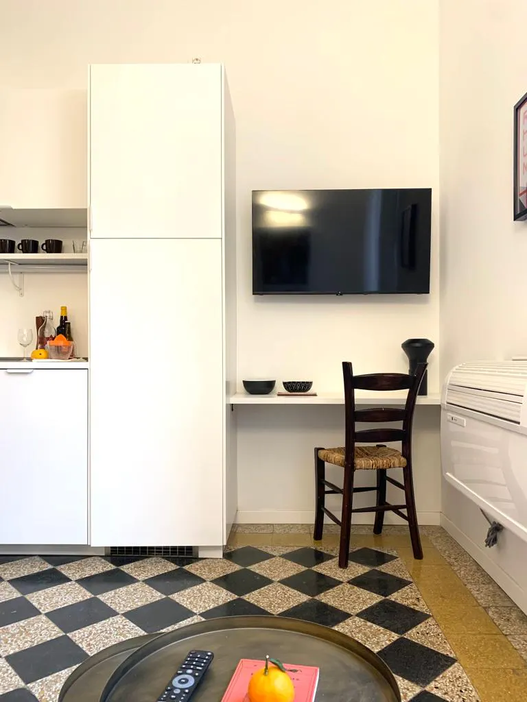 2-Bedroom Apartment in Via Jacopino da Tradate, Milan (1541828) ROOM 4