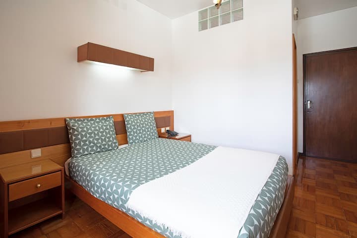 Stanza privata in affitto a 450 € al mese a São João da Madeira, Rua Dr. Maciel