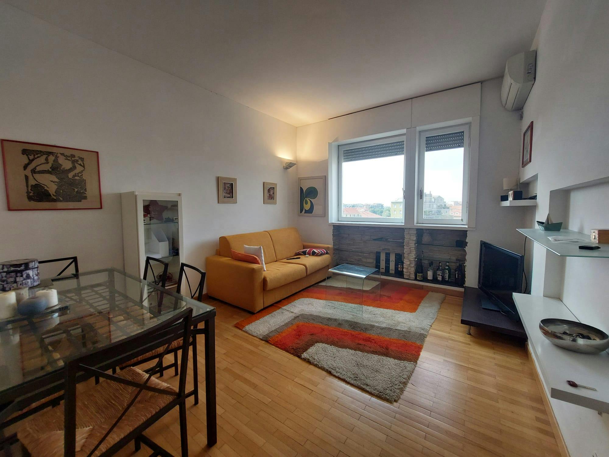 Appartamento in affitto a 1500 € al mese a Milan, Via Sebastiano Caboto