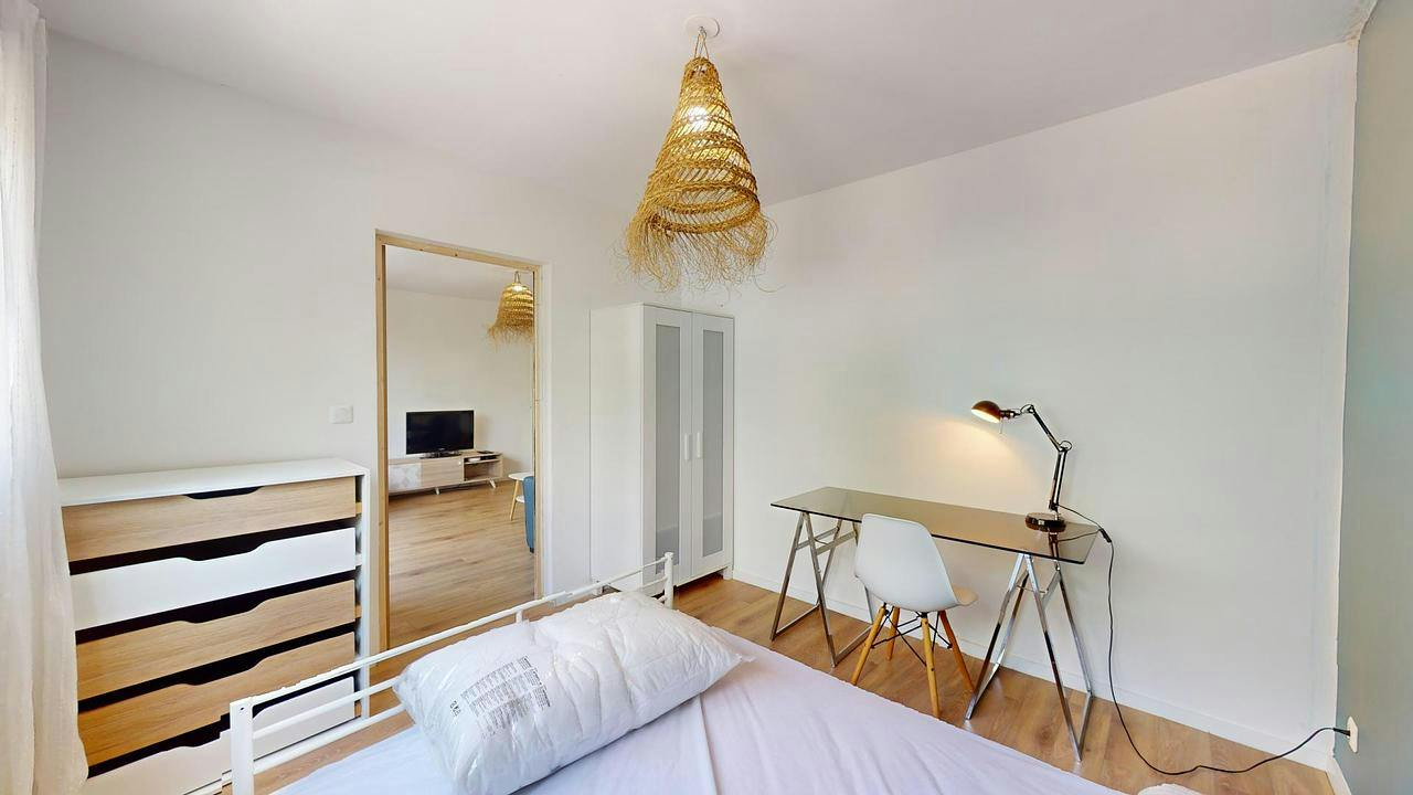 Private room for rent on Avenue Debourg, Lyon - Vue 3