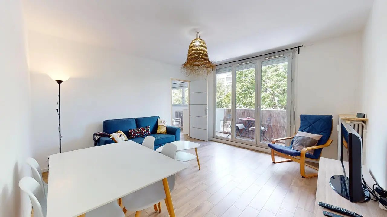Avenue Debourg, Lyon preview