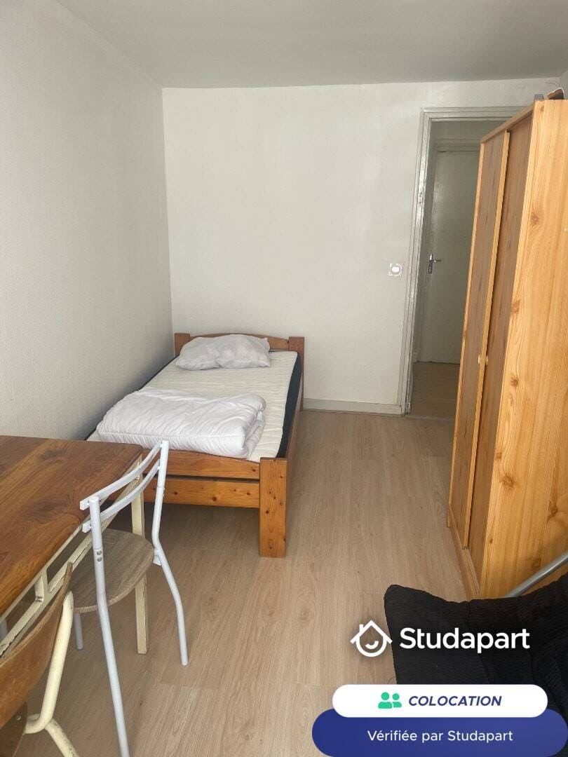 WG-Zimmer zu mieten für 420 € pro Monat in Poitiers, Rue de la Tranchée