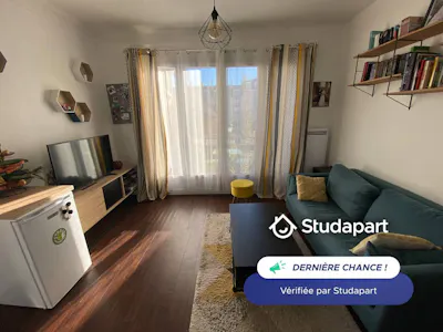Apartment for rent on Avenue de Paris, Versailles