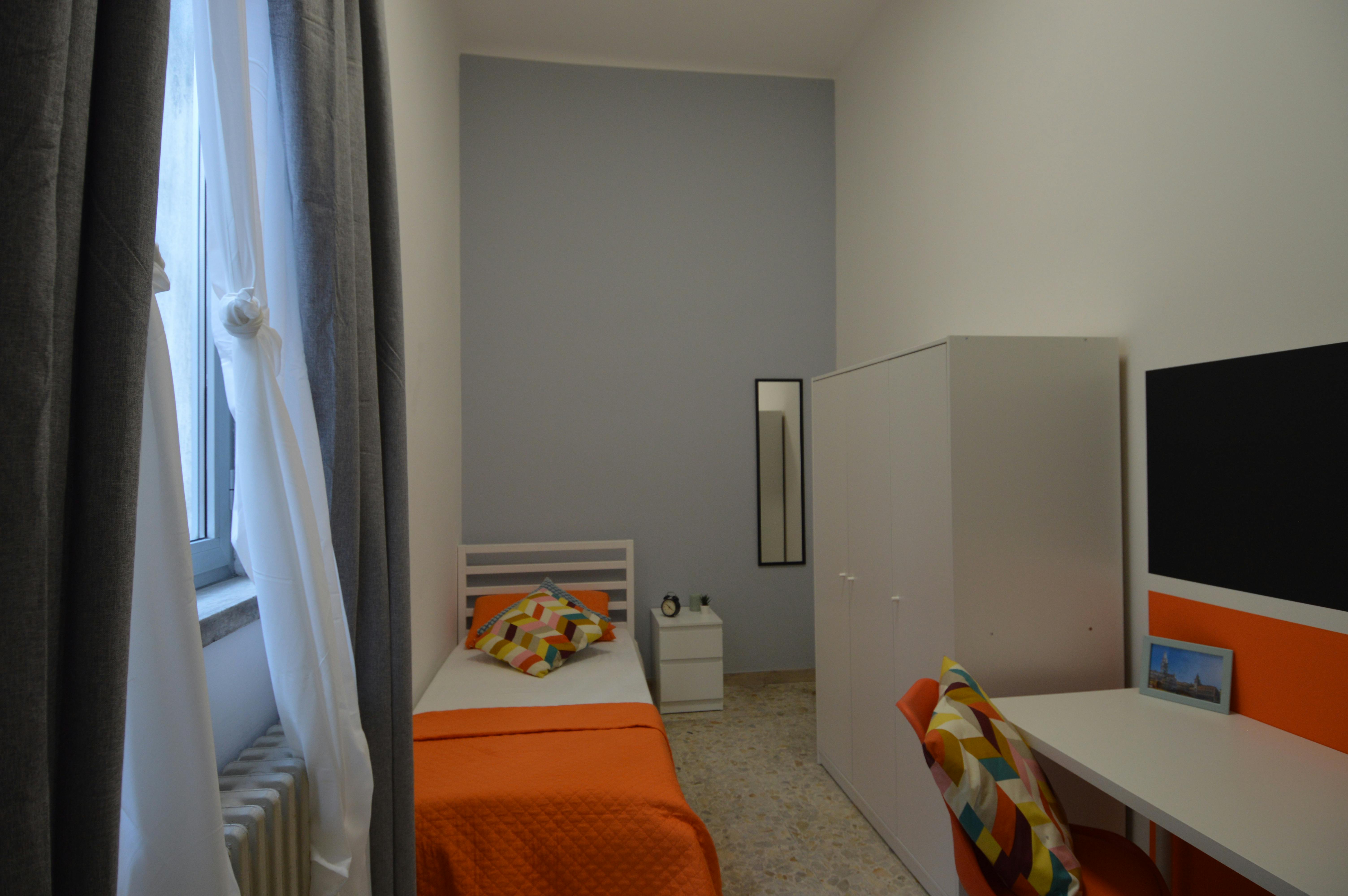 Vicolo Franco Villa, Reggio nell'Emilia preview