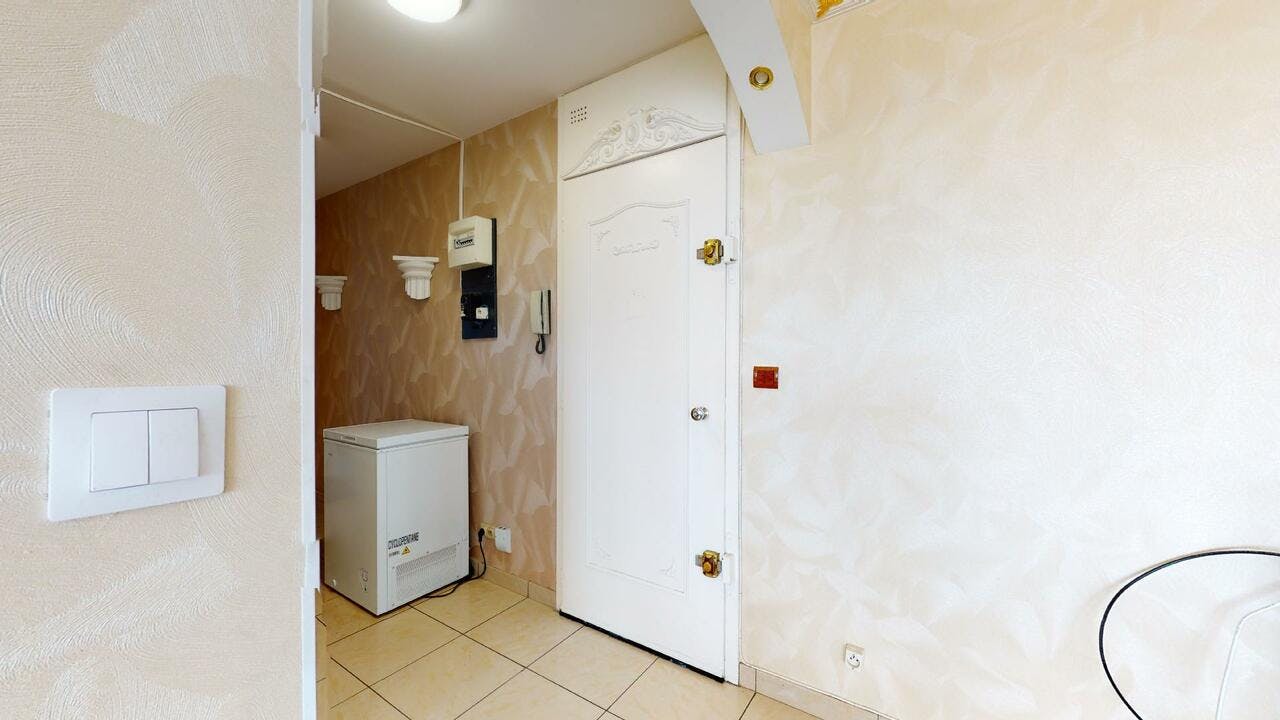 Apartment Bron, 93m² — photo 5