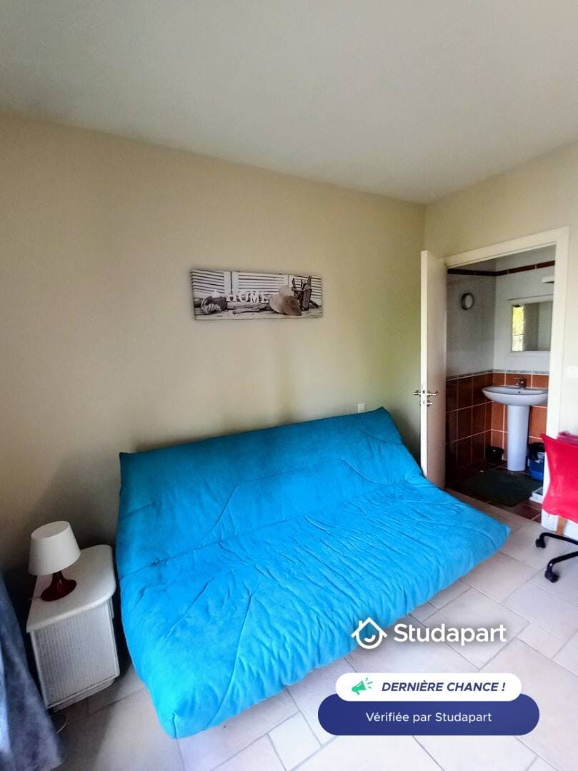 Chambre privée à louer pour 650 €/mois à Bry-sur-Marne, Rue de la Paix