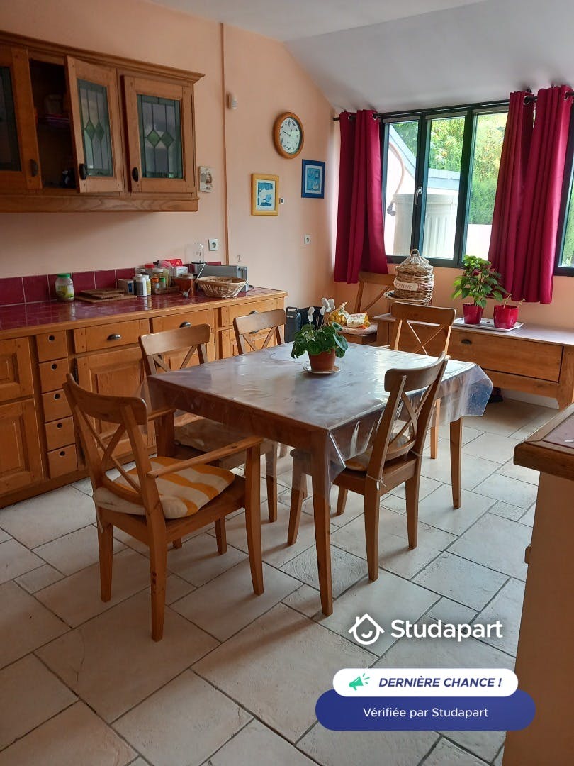 Private room for rent for €650 per month in Bry-sur-Marne, Rue de la Paix
