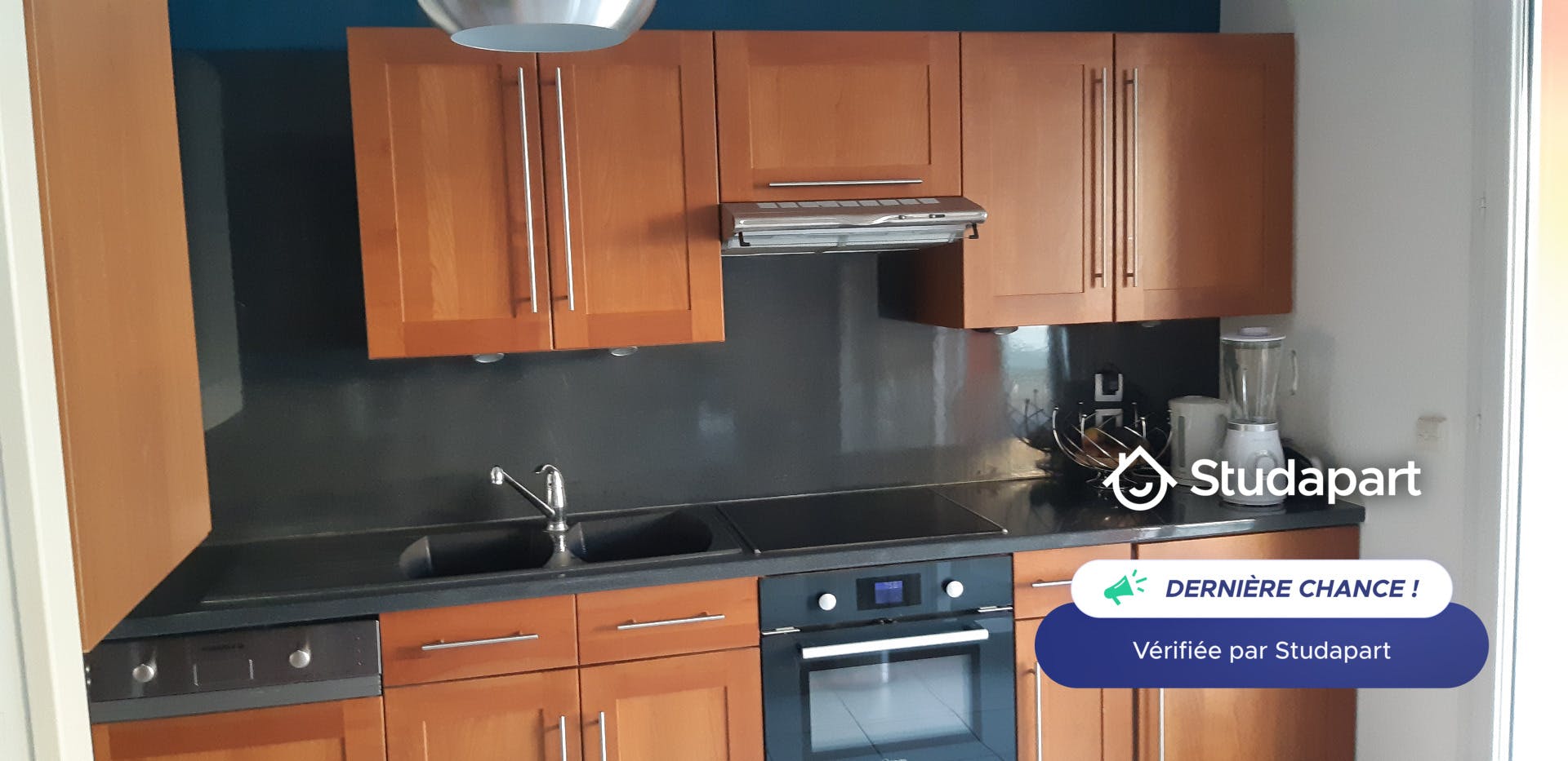 Private room for rent on Rue de Saint-Cyr, Lyon - Όψη 3