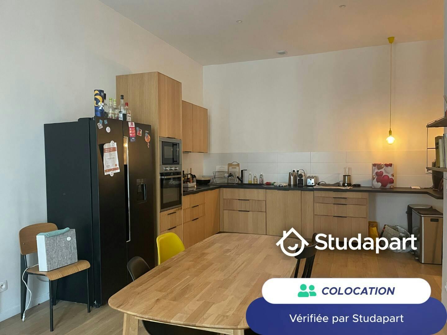 Private room for rent on Rue Colbert, Marseille - Vue 5