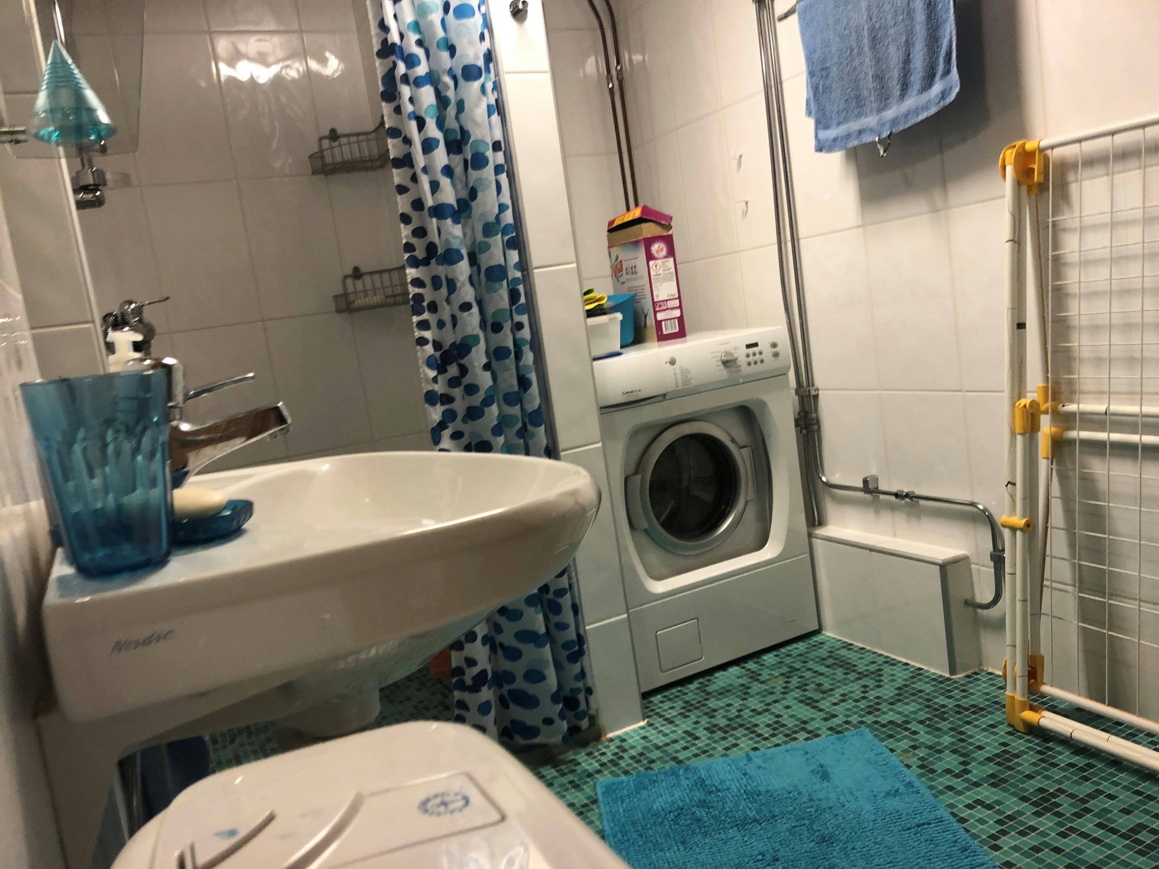 Privé kamer te huur voor SEK 6.533 per maand in Västra Frölunda, Backsvalegatan