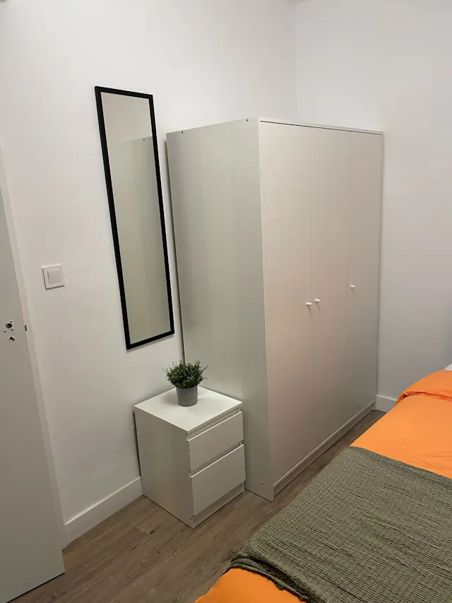 Private room in Carrer Joaquín Navarro, Valencia (1543266) room image 2