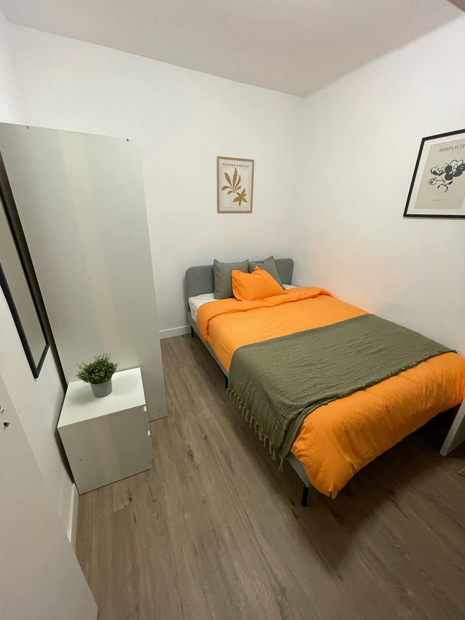 Carrer Joaquín Navarro, Valencia Valencia