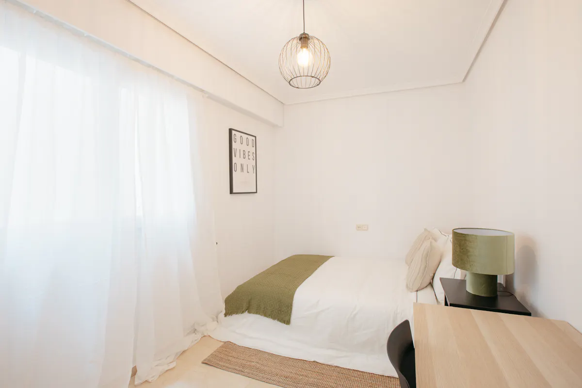 Private room in Calle Jesús, Valencia (1543277) ROOM