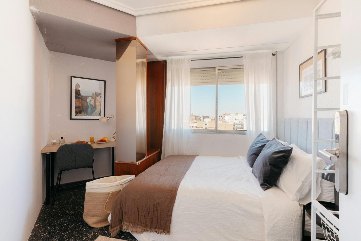 Avenida Blasco Ibáñez, Valencia preview