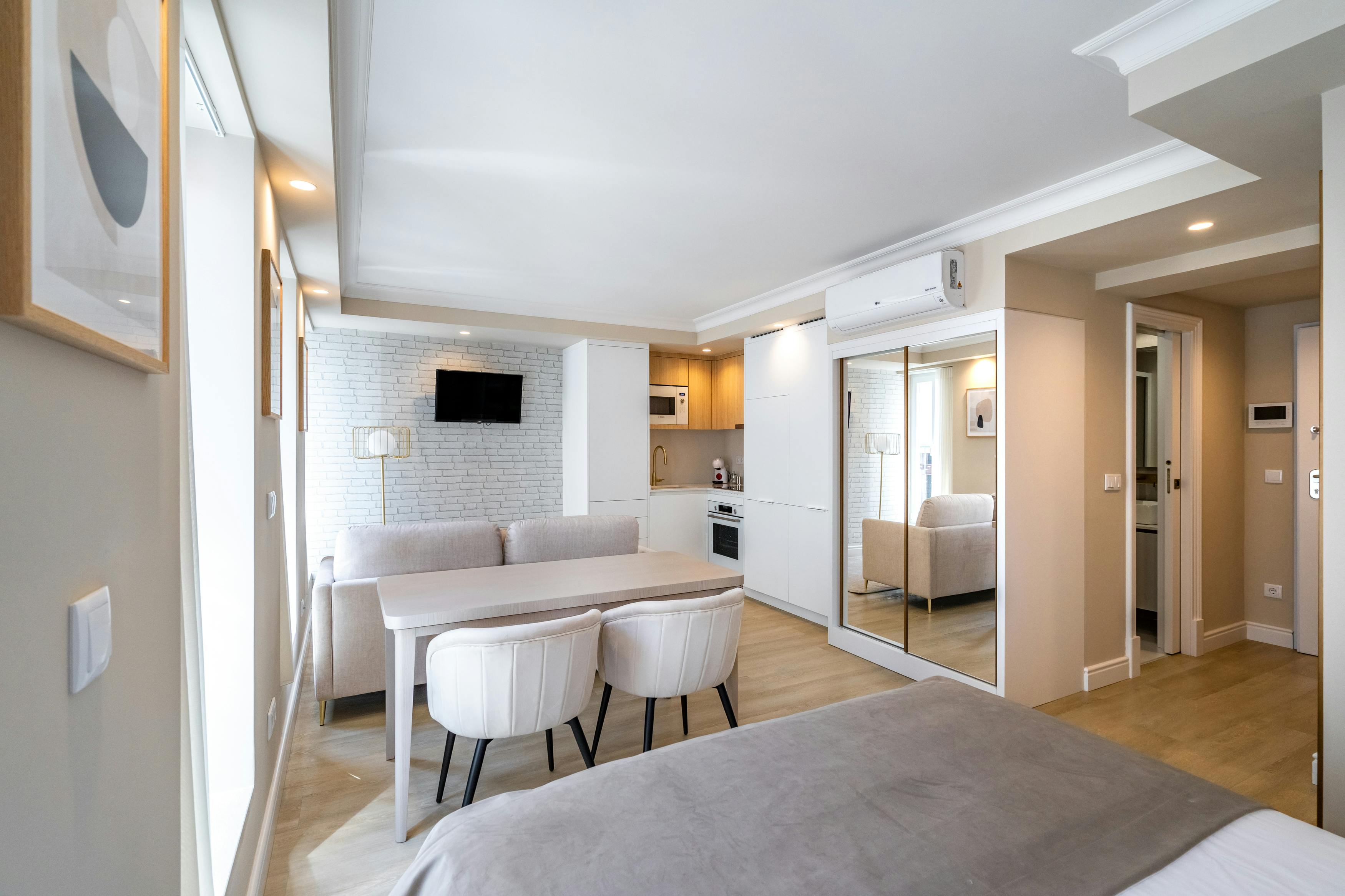 Studio for rent for €1,250 per month in Lisbon, Rua da Páscoa