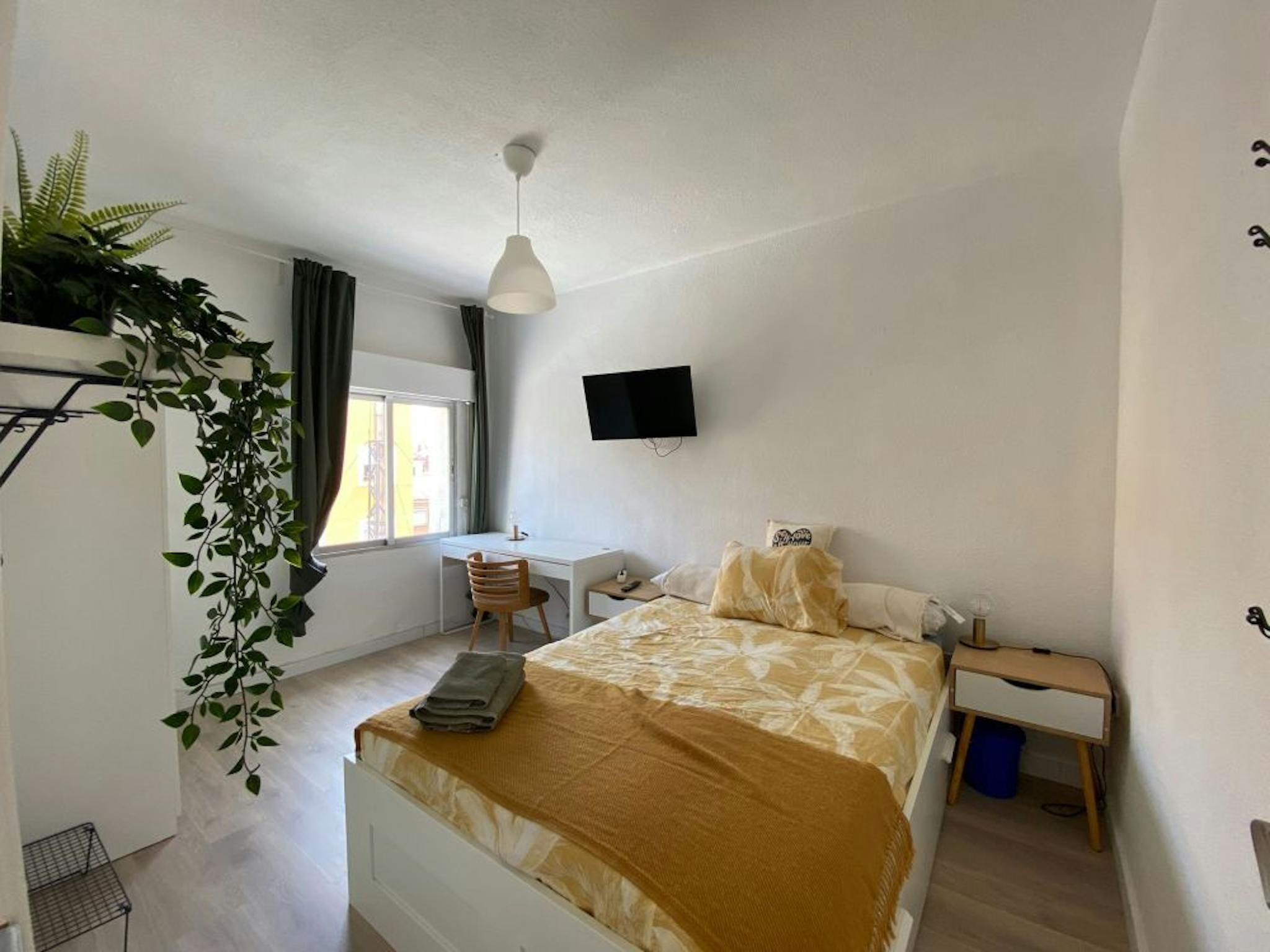 Calle de Luis Mitjans, Madrid preview