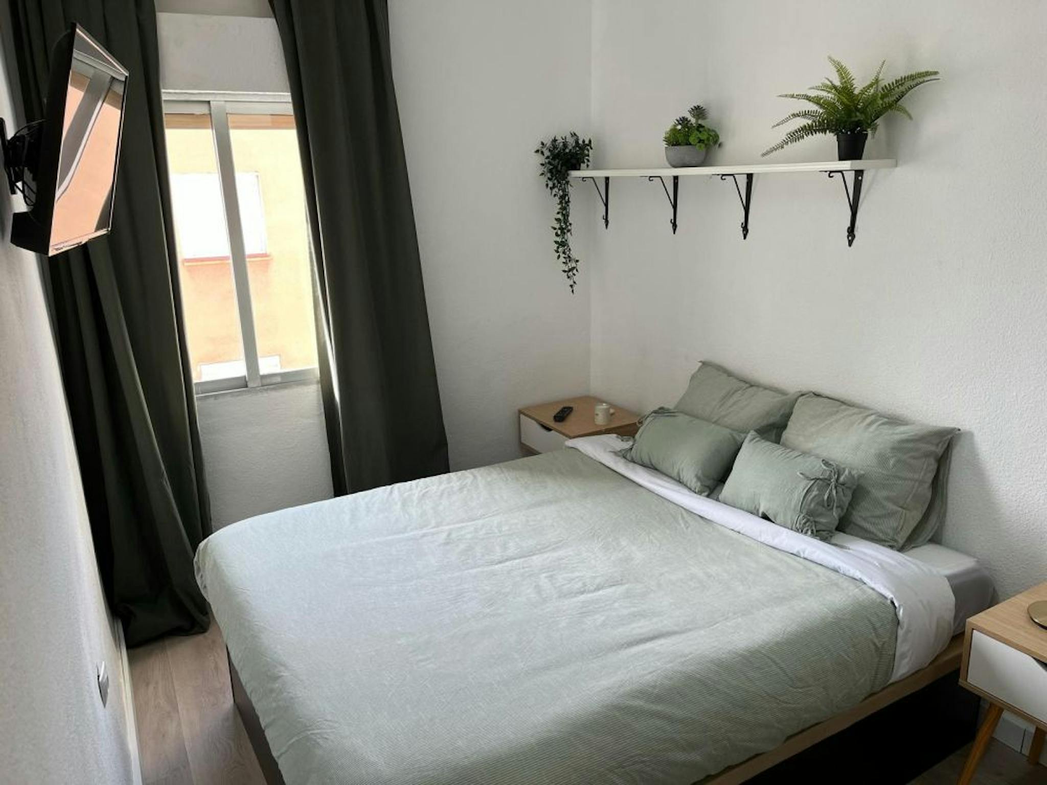 Calle de Luis Mitjans, Madrid preview