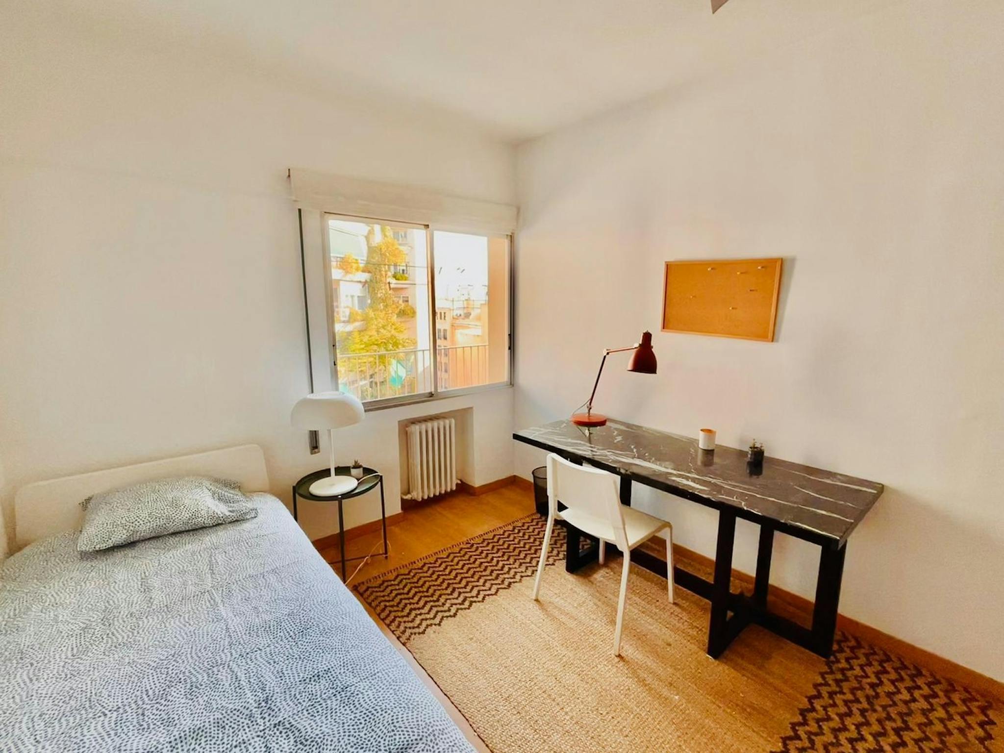 Calle de Santa Cruz de Marcenado, Madrid preview