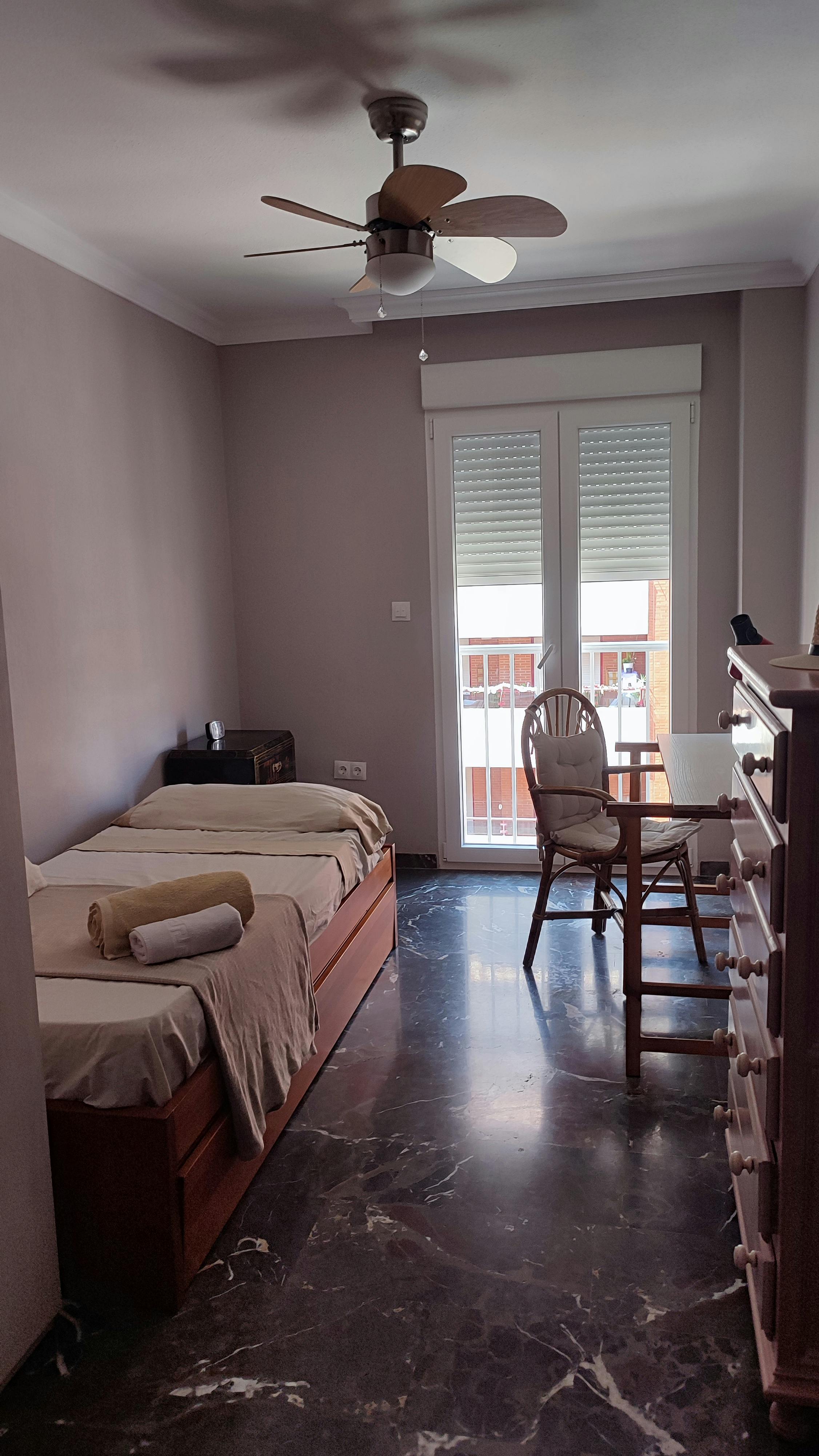 Calle Alfonso Reyes, Málaga preview