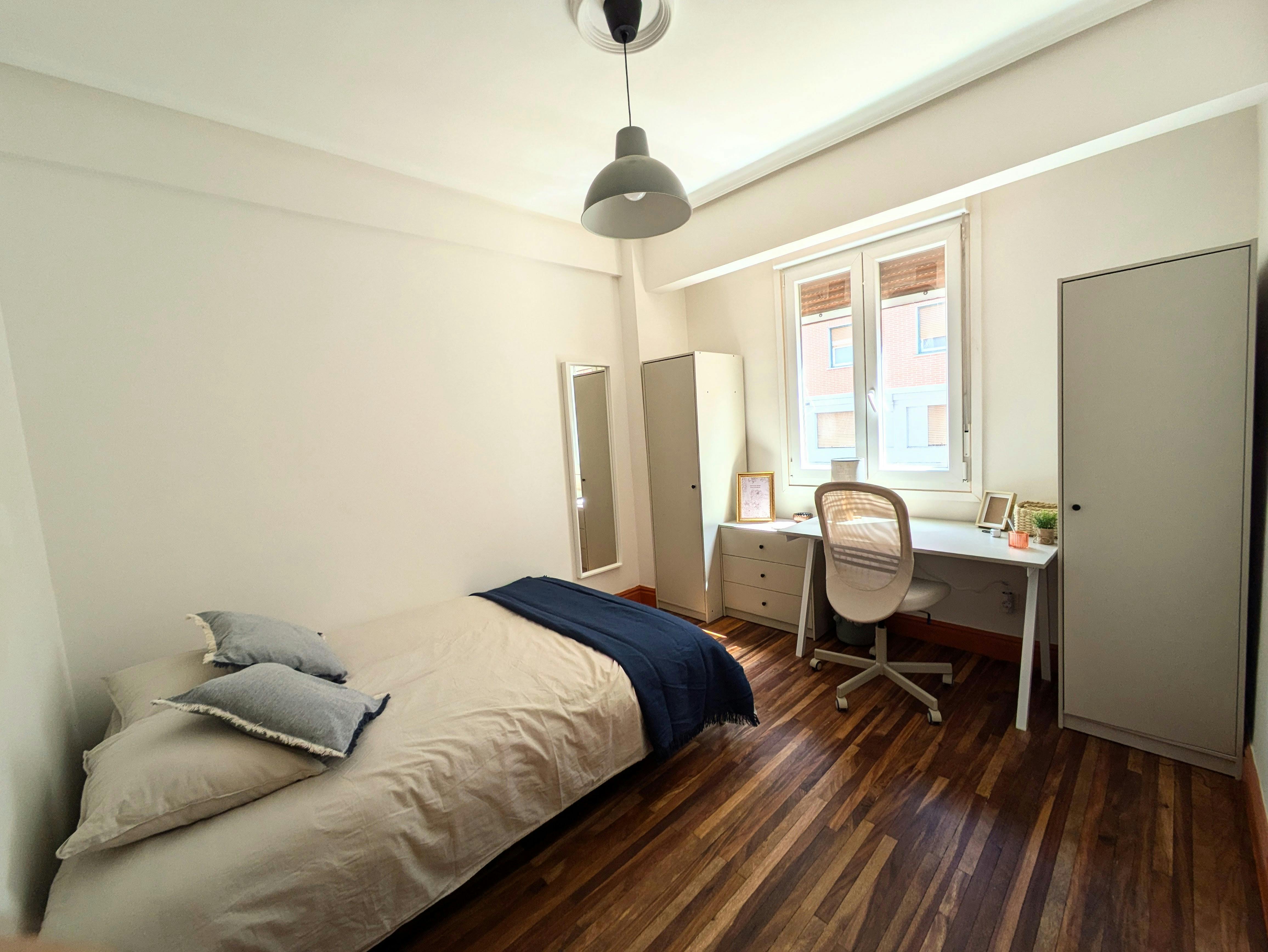 Apartment Bilbao, 76m² — photo 4