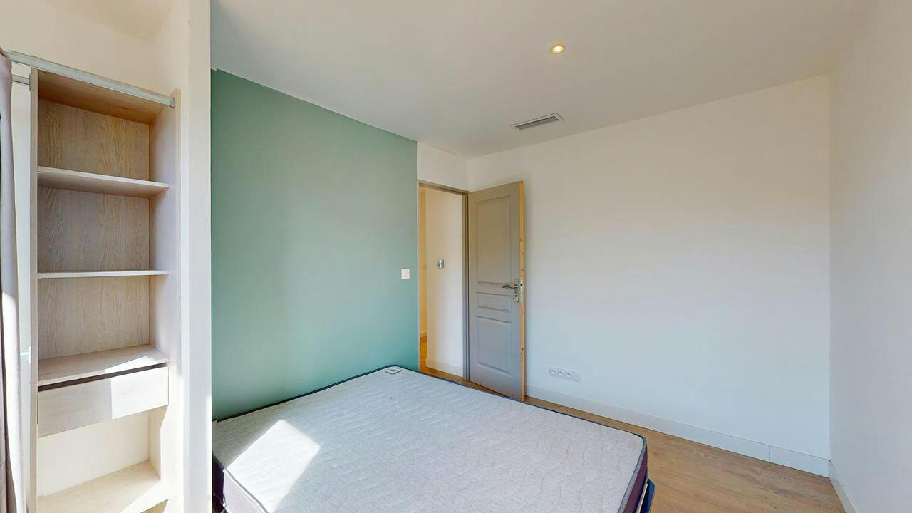 Private room for rent on Rue Henri Desbals, Toulouse - Vue 4