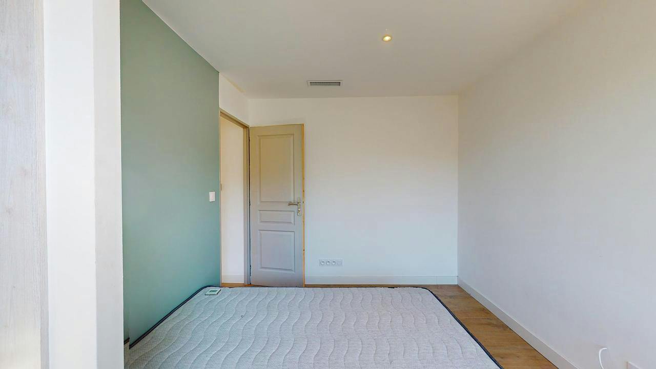 Private room for rent on Rue Henri Desbals, Toulouse - Vue 5