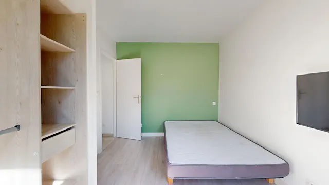 Private room in Rue Henri Desbals, Toulouse (1543736) room image 2