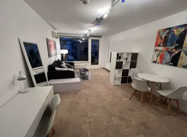 Apartment in Genter Straße, Köln (1543899) room image 2