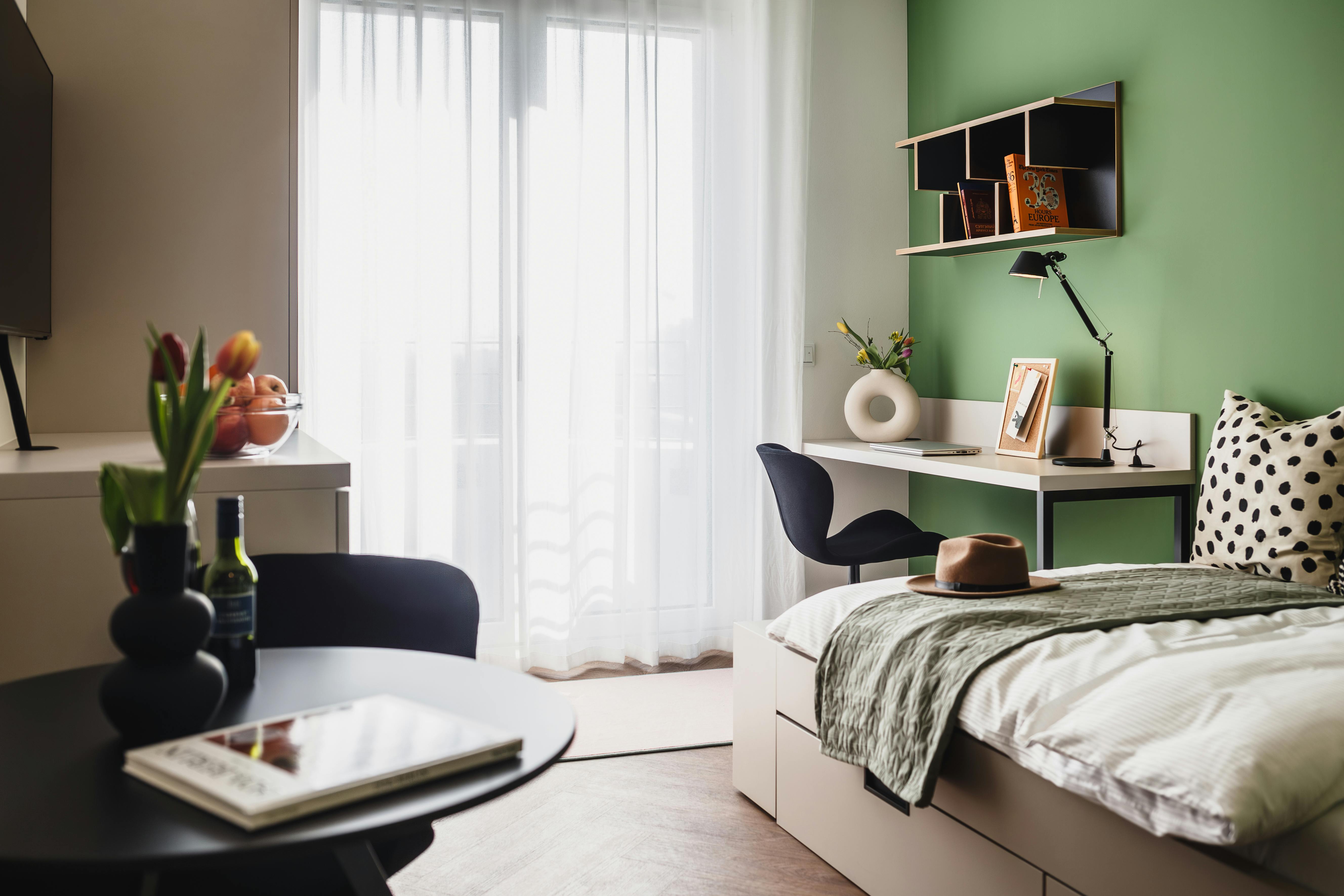 preview gallery tile