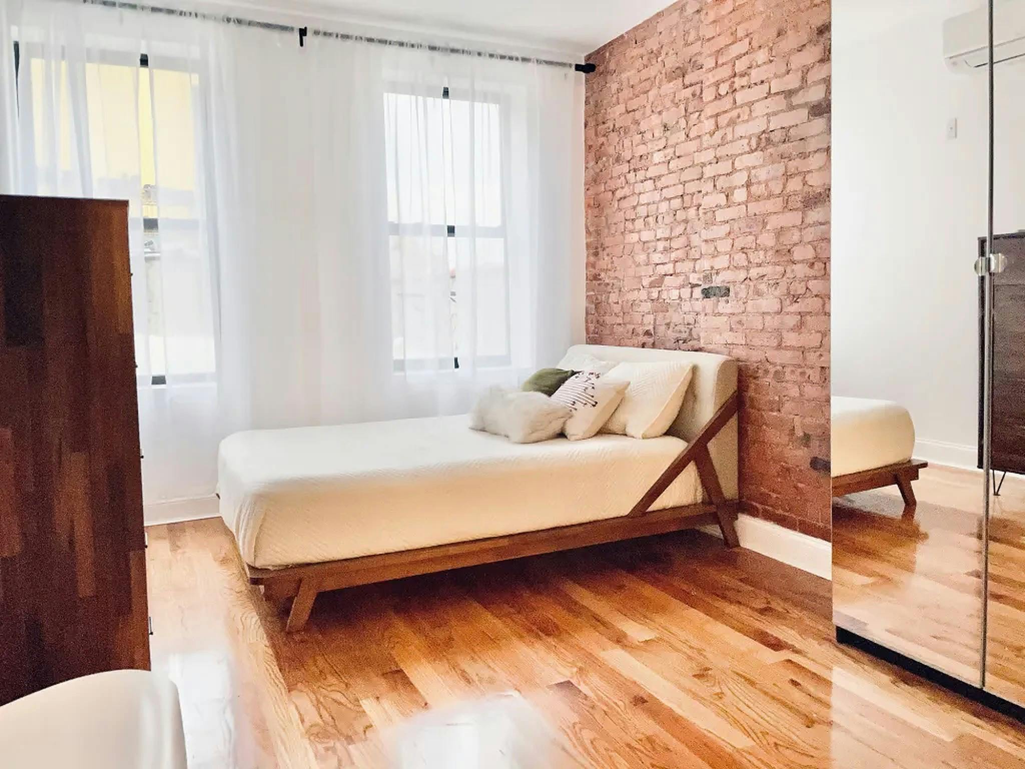 Myrtle Ave, Ridgewood, NY preview