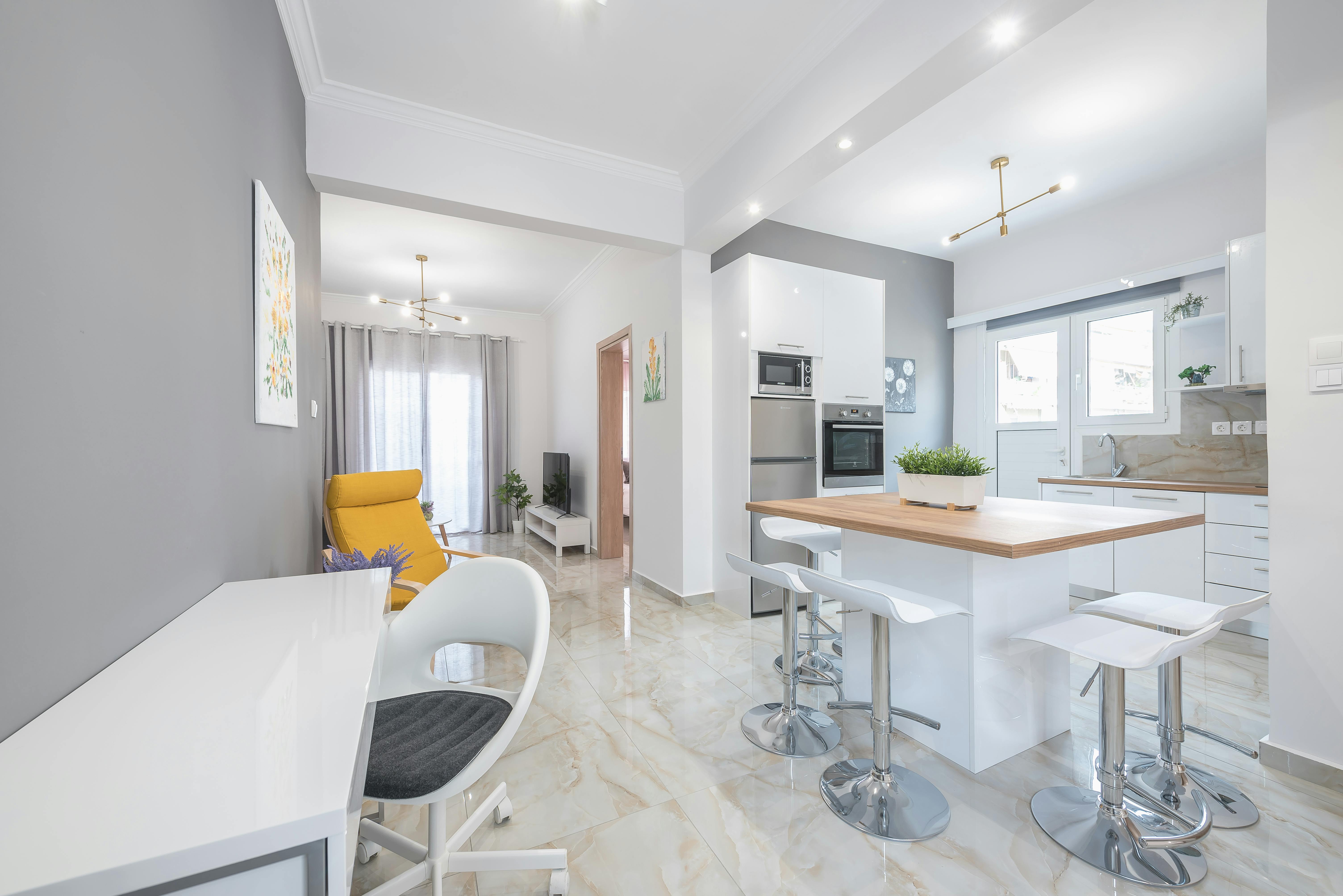 Psaroudaki, Athens preview