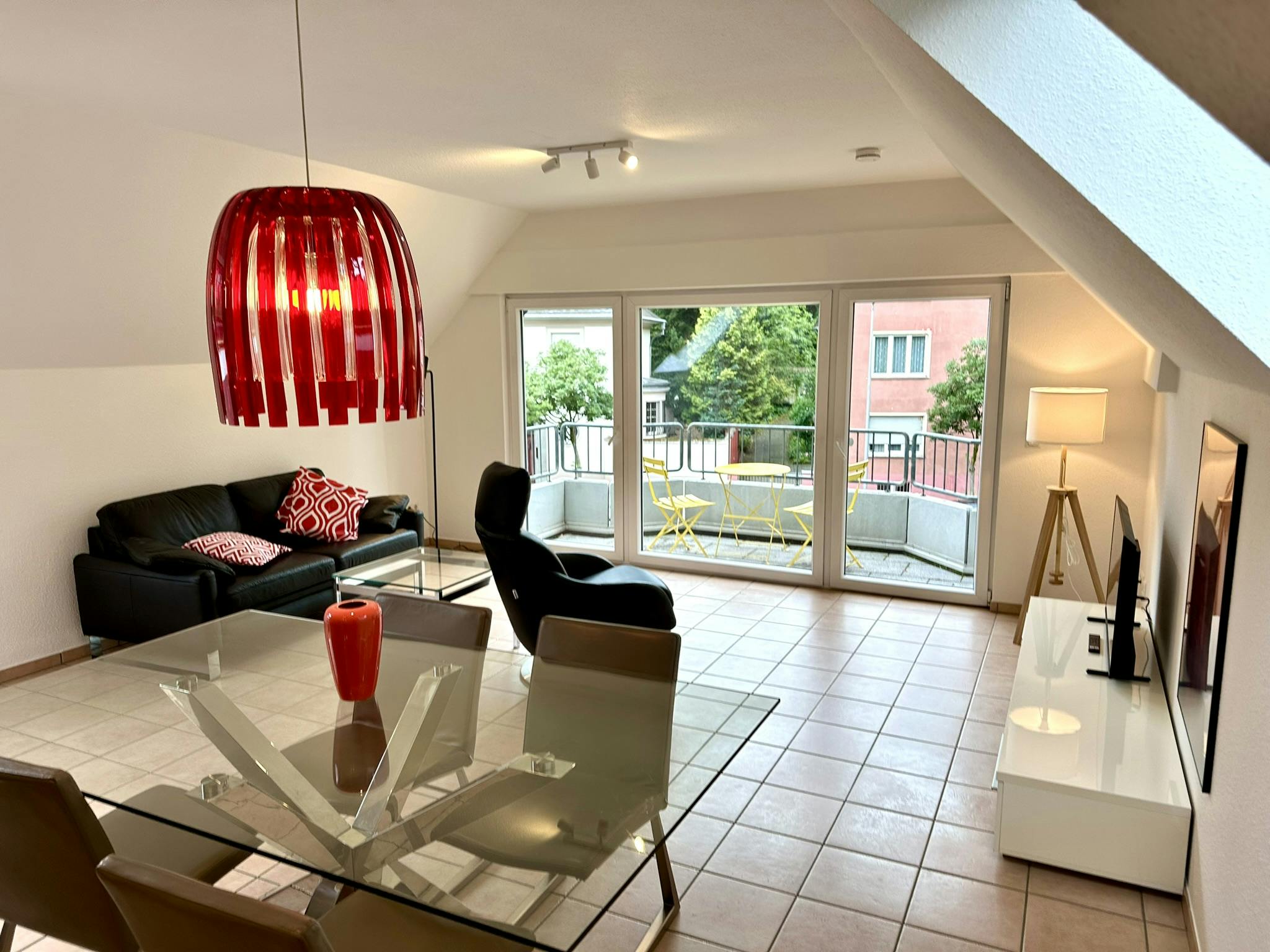 Apartment for rent for €1,690 per month in Köln, Belfortstraße