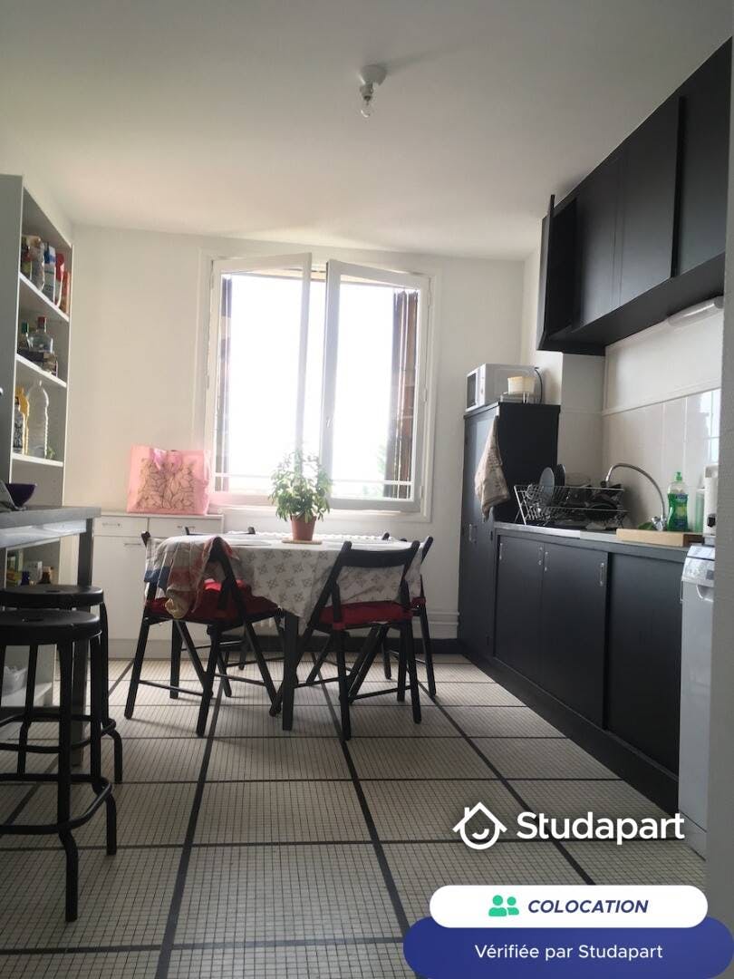 Private room for rent for €397 per month in Dijon, Boulevard de l'Université